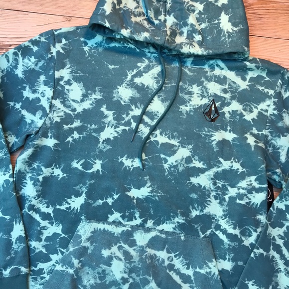 Volcom Tie-Dye Camo Hoodie - Picture 6 of 14
